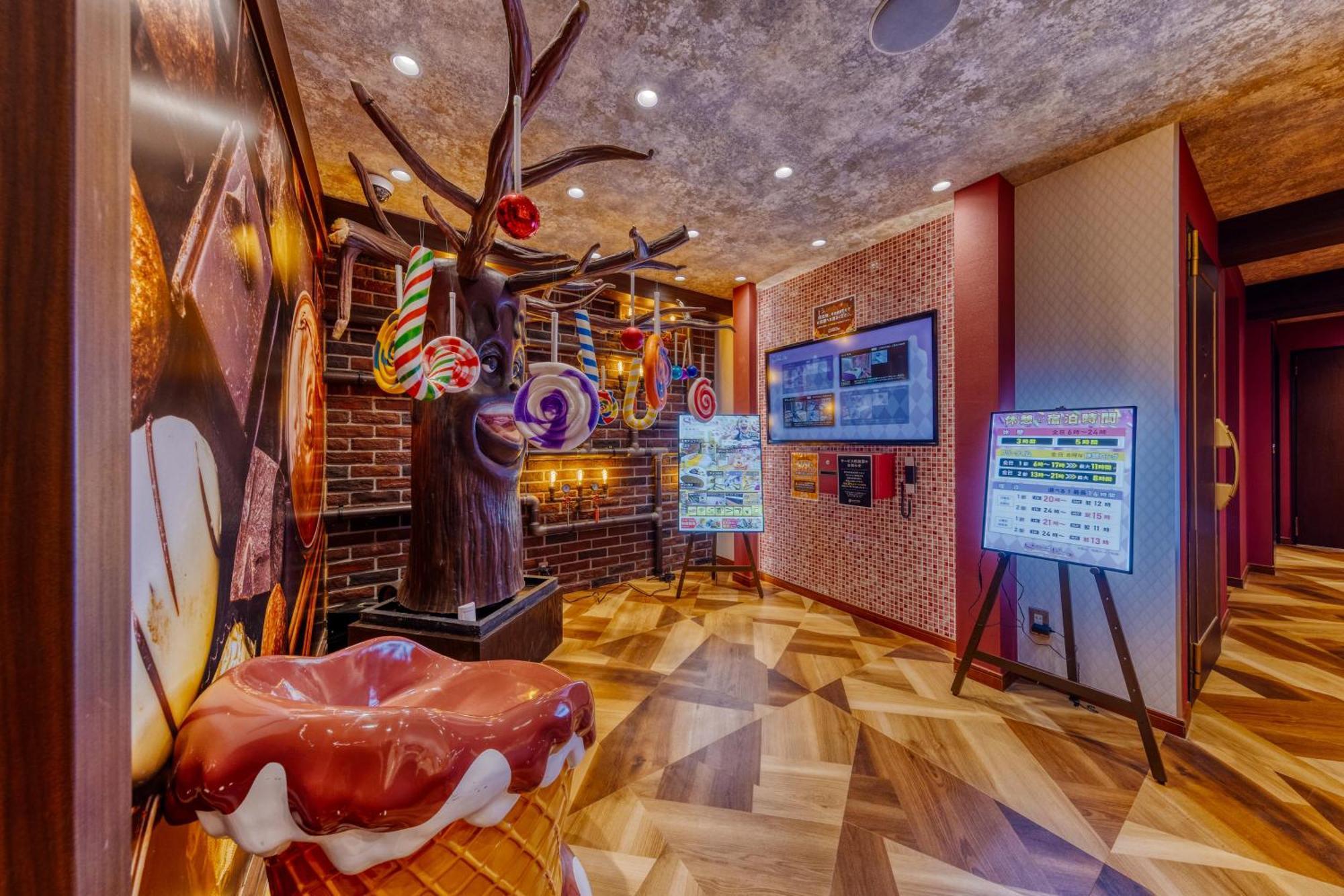 Sweetshotel Ikebukuro -Adult Only — Photos 1